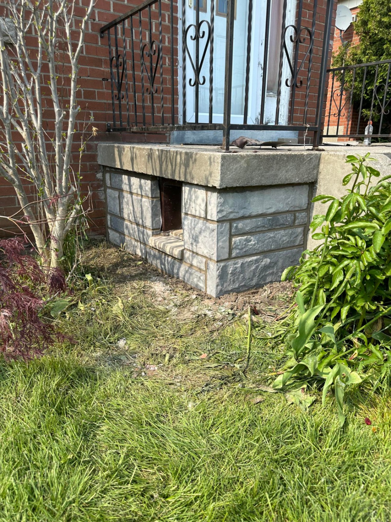 Front Porch Stone Veneer Wrap by Fadom Construction in Brampton, ON